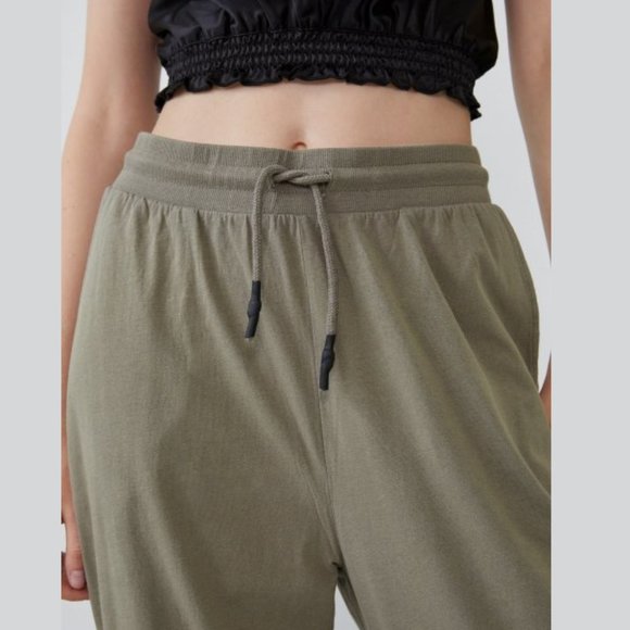 ZARA Jogger Pants - Picture 4 of 8